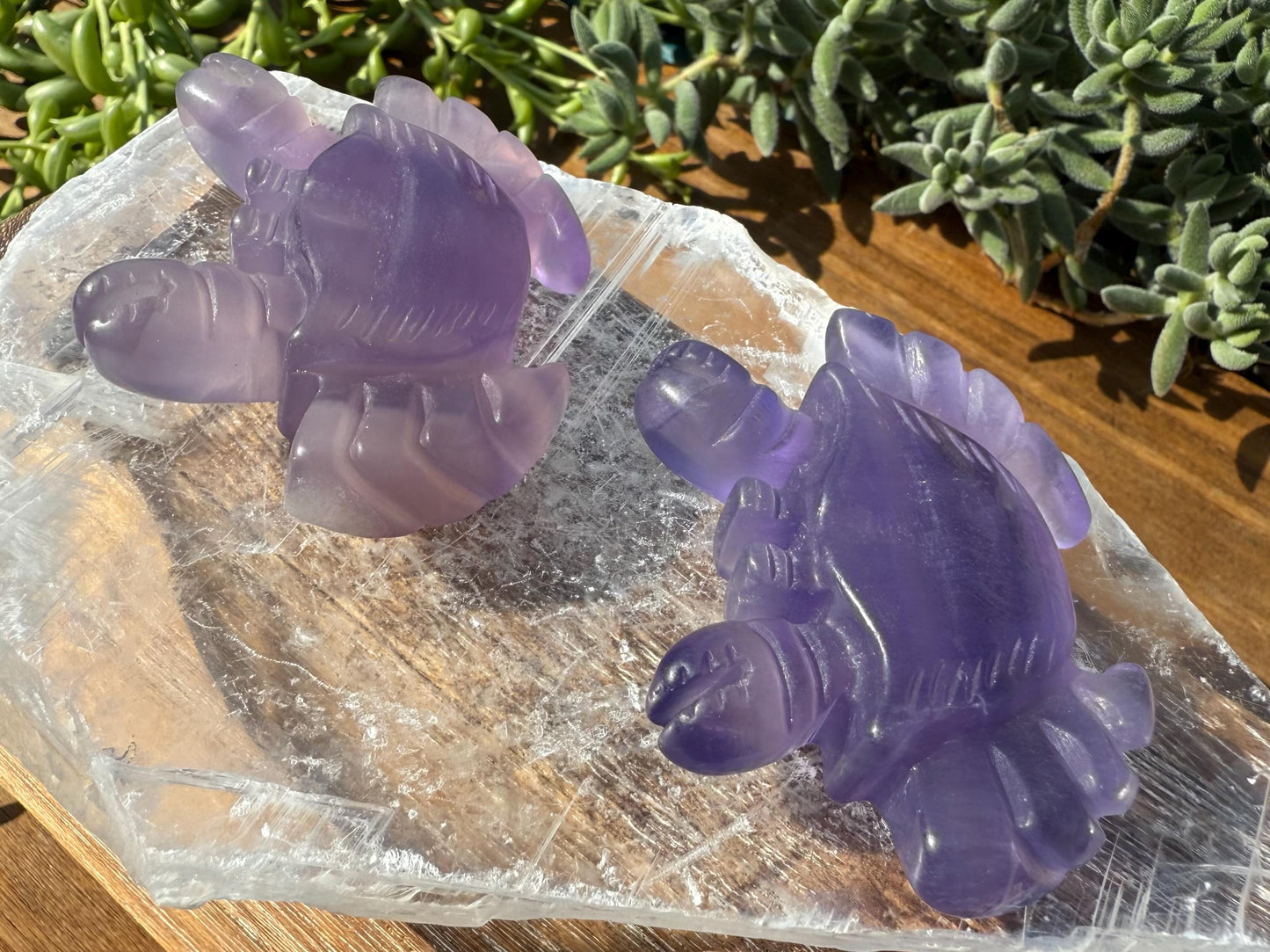 Purple Fluorite Crystal Crab Carving