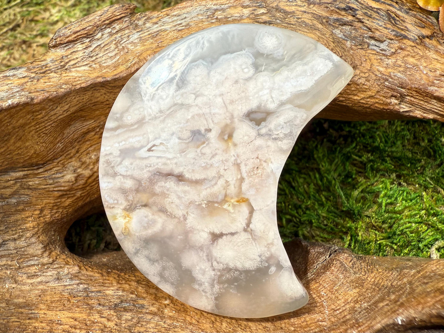 Flower Agate Crystal Moon Carving