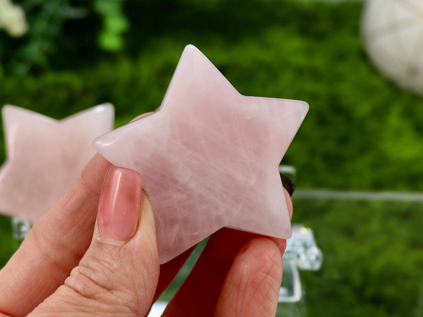 Rose Quartz Crystal Star Carving - Heart Chakra Stone, Rose Quartz Altar Decor, Natural Stone Home Decor, Star Decor
