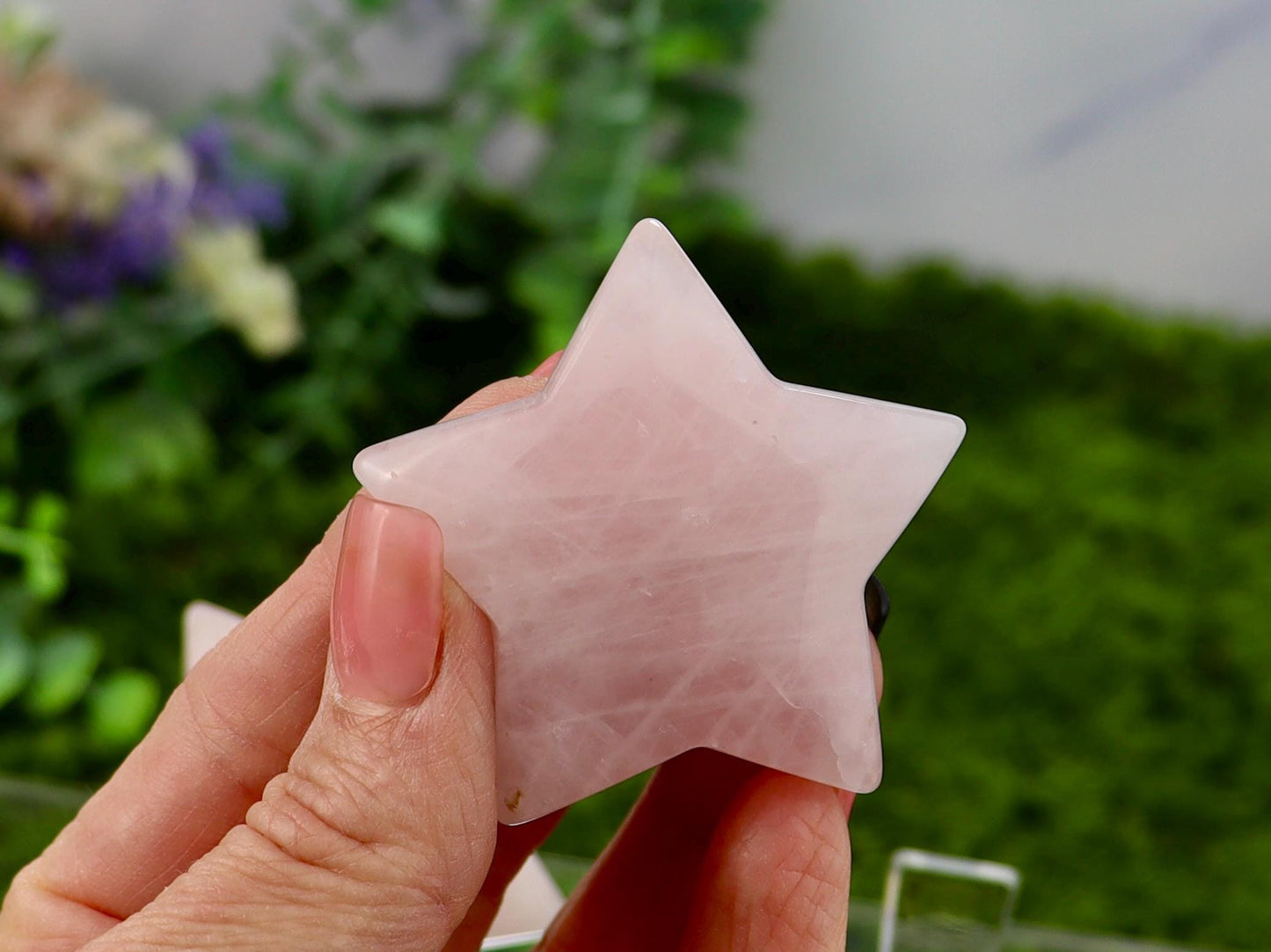 Rose Quartz Crystal Star Carving - Heart Chakra Stone, Rose Quartz Altar Decor, Natural Stone Home Decor, Star Decor