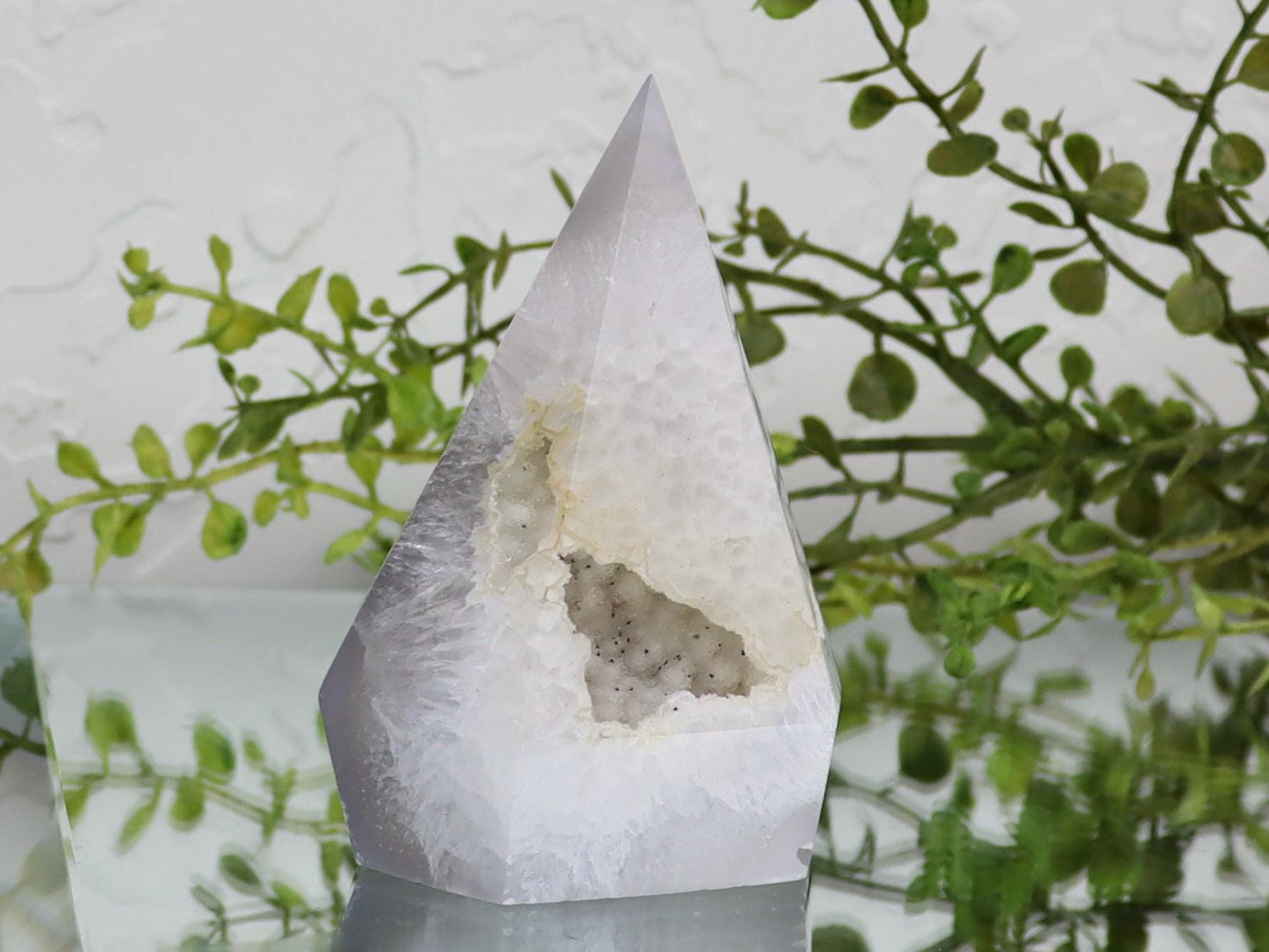 Druzy Agate Diamond Point