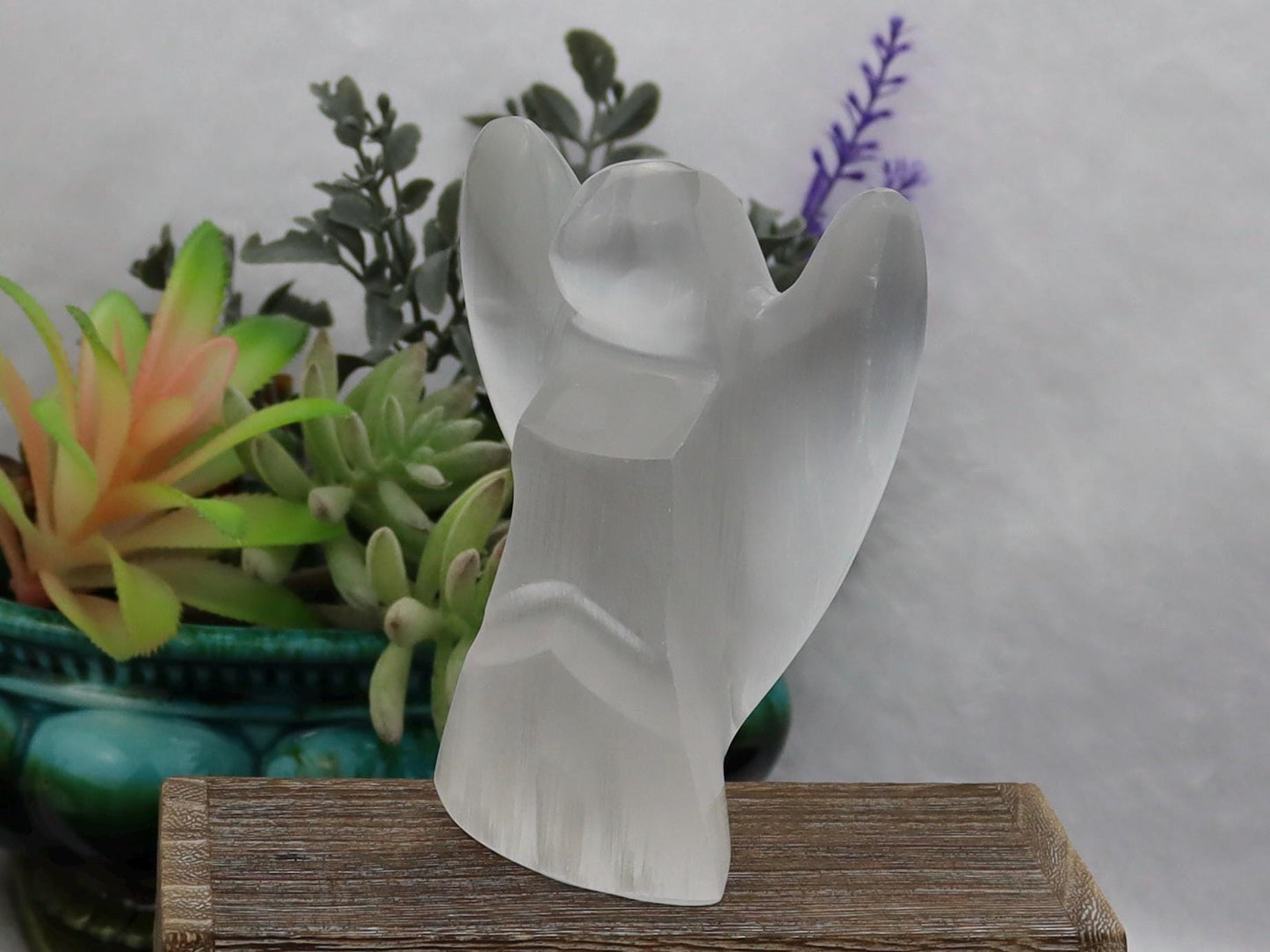 Selenite Angel – Hand-Carved Crystal Guardian for Peace, Protection & Spiritual Connection