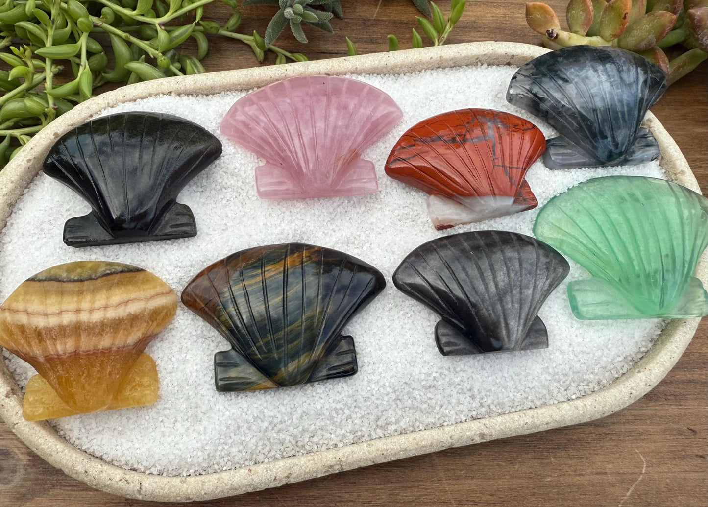 Clam Shell Crystal Carving