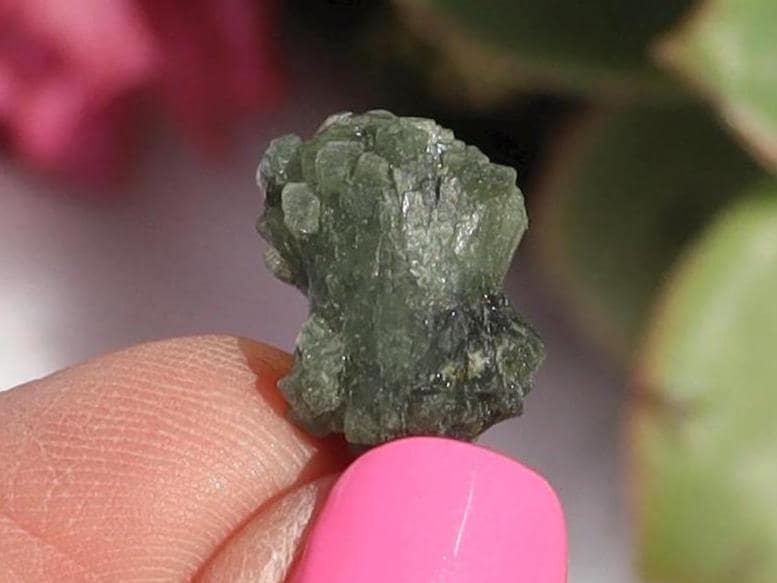 Raw Prehnite Crystal Bowtie