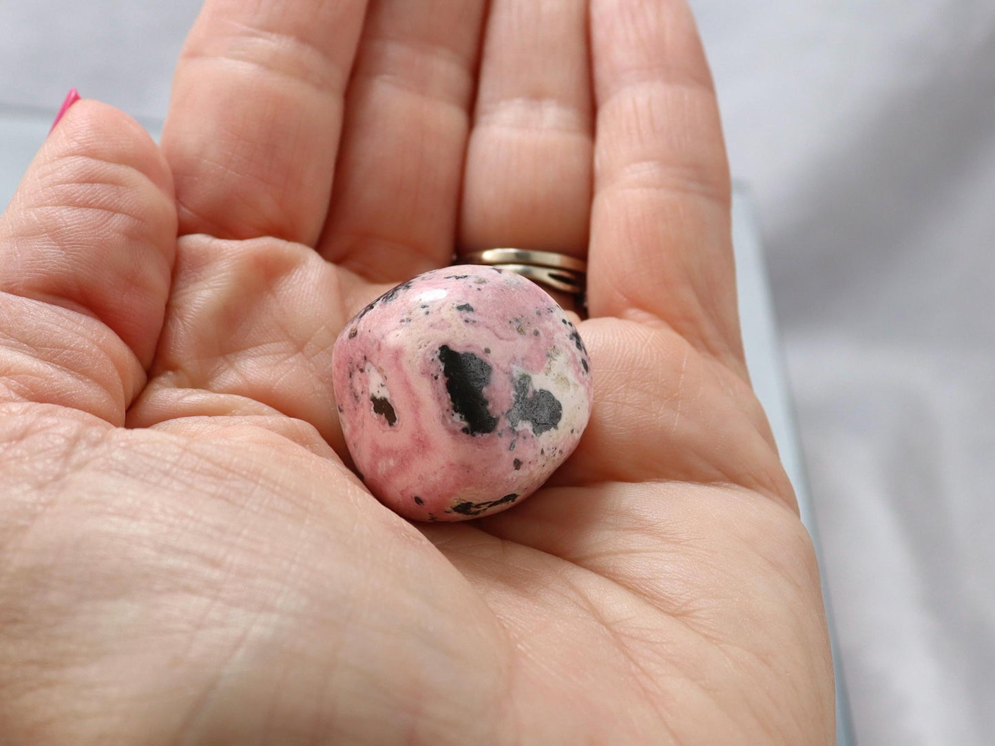 Rhodonite Tumbled Stones -  Heart Chakra Healing Crystal - Peruvian Rhodonite