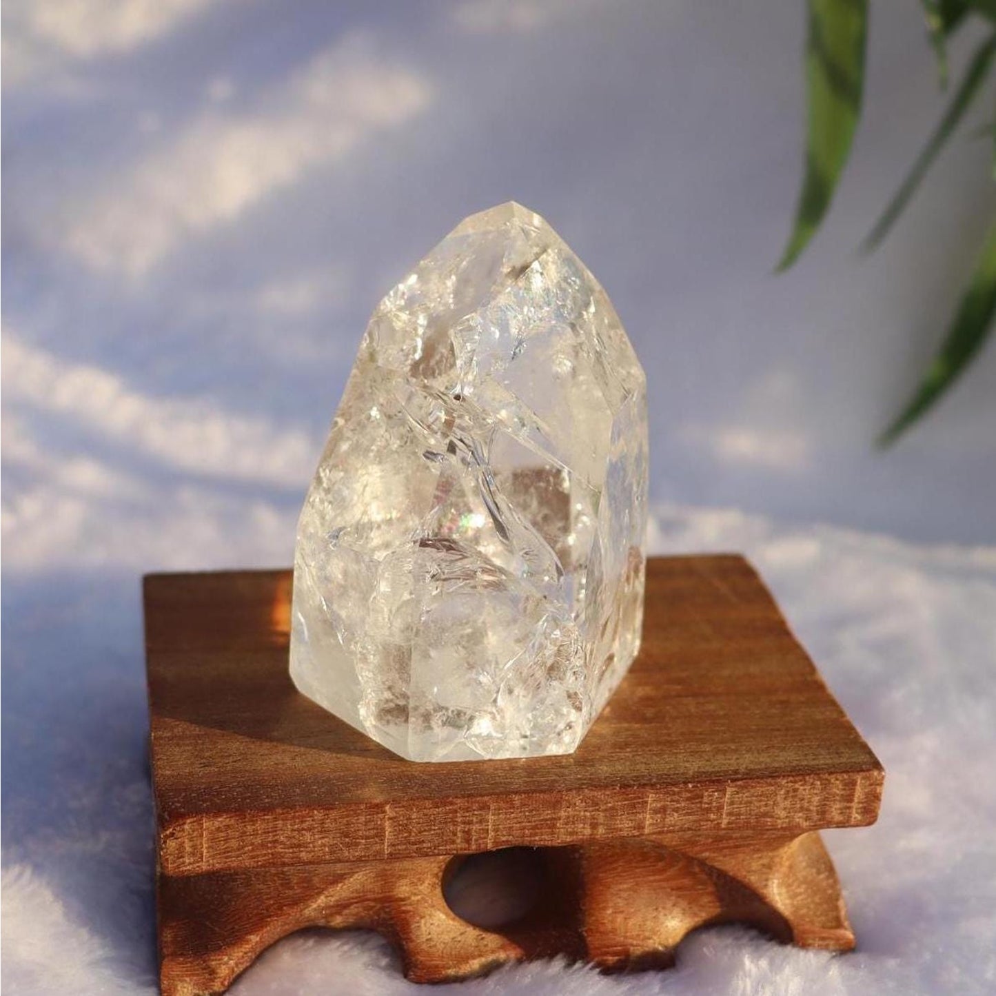 Crackle Quartz Point - Crown Chakra